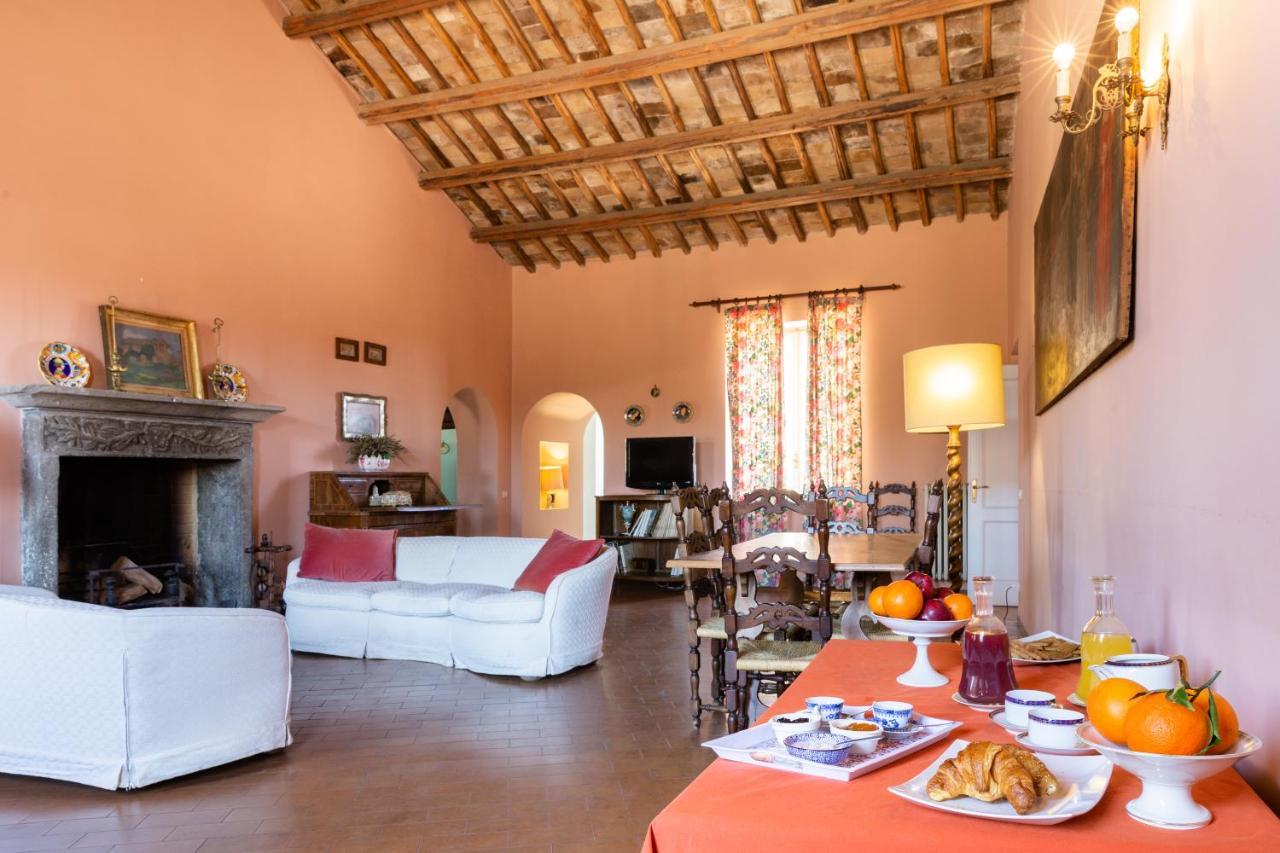 Palazzo Morelli Civita Castellana Esterno foto